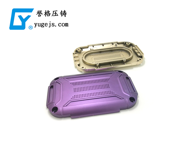 制作模具時運用的用料不同、作用也不同，那壓鑄廠家是怎么選擇的